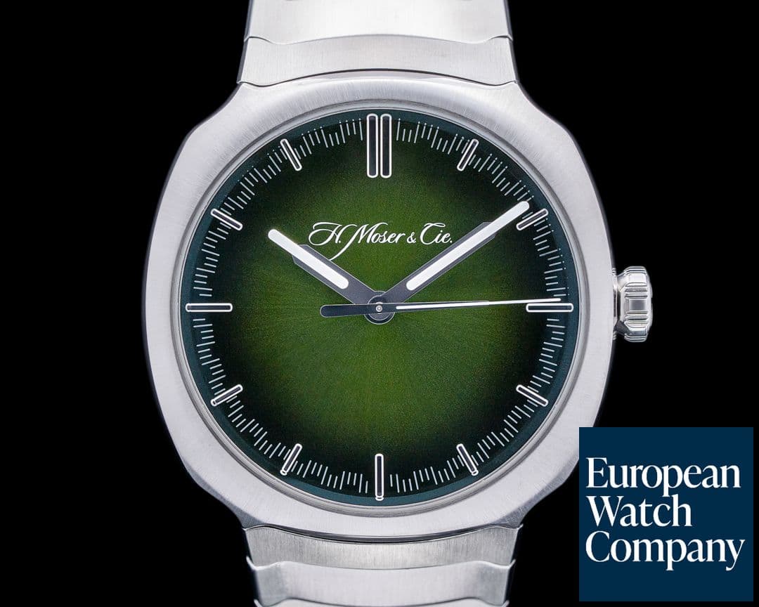 Image of H. Moser and Cie. Moser Streamliner Centre Seconds Green Dial