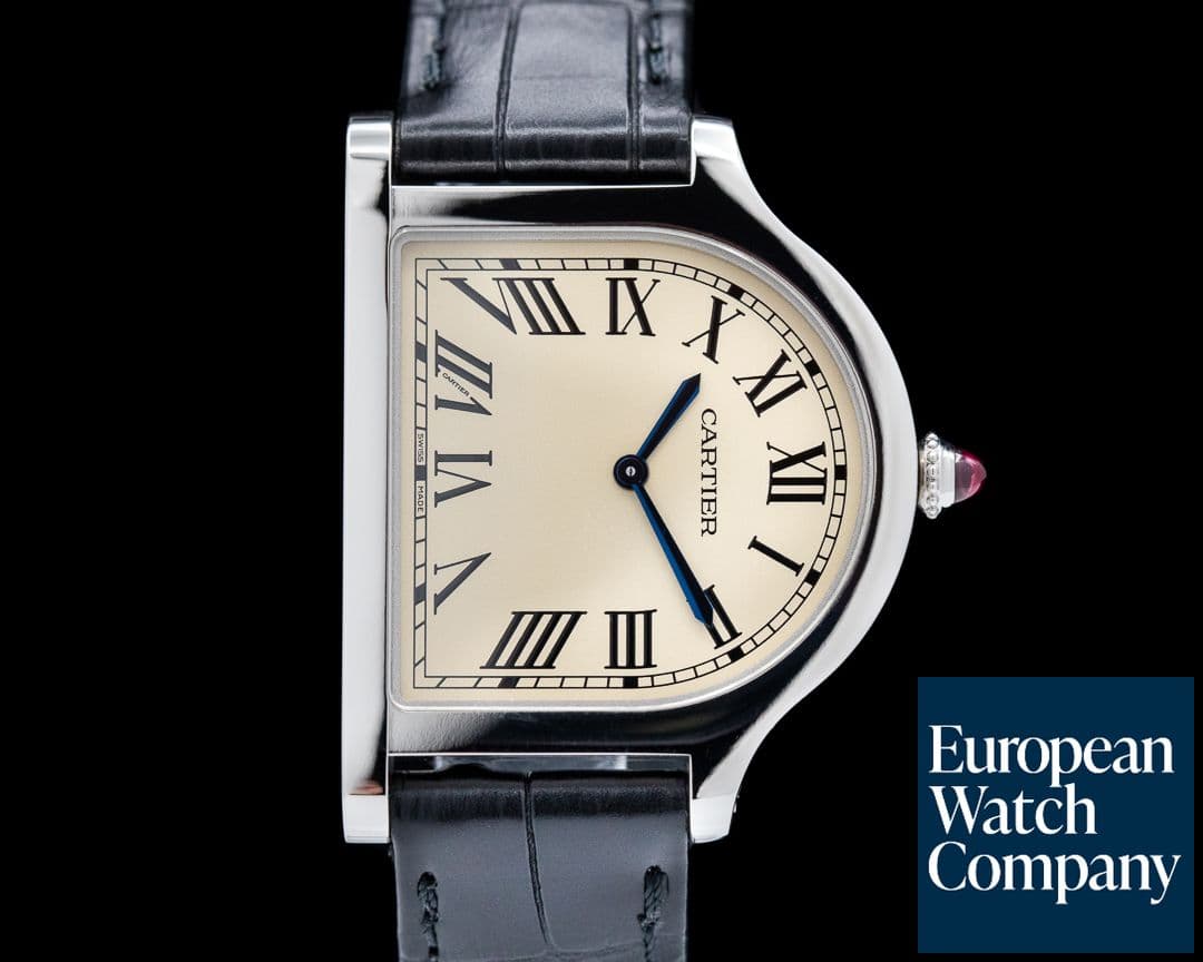 Image of Cartier Privee Collection Cloche de Cartier Platinum 2021