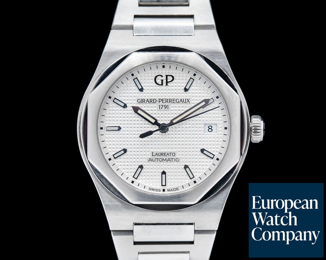 Image of Girard Perregaux Laureato SS / SS White Dial 2022