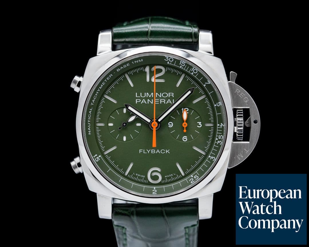 Image of Panerai Luminor Chrono Flyback Verde Militare UNWORN