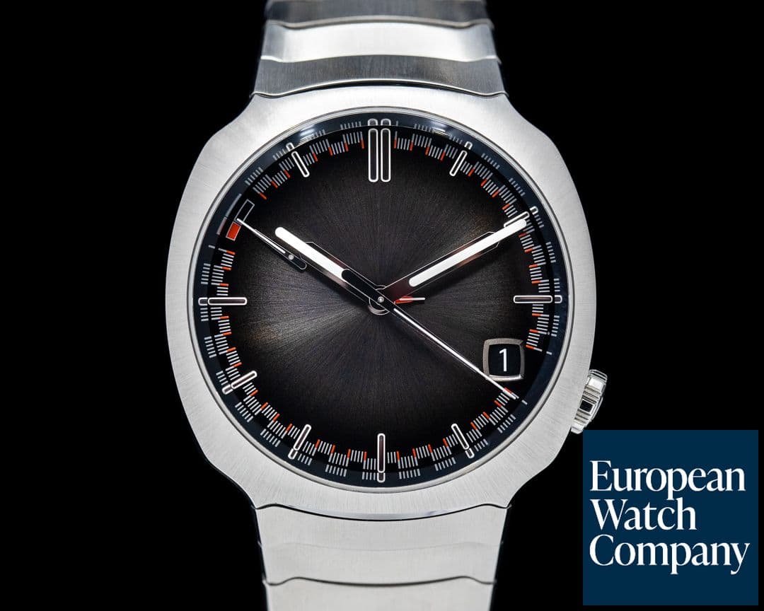 Image of H. Moser and Cie. Moser Streamliner Perpetual Calendar