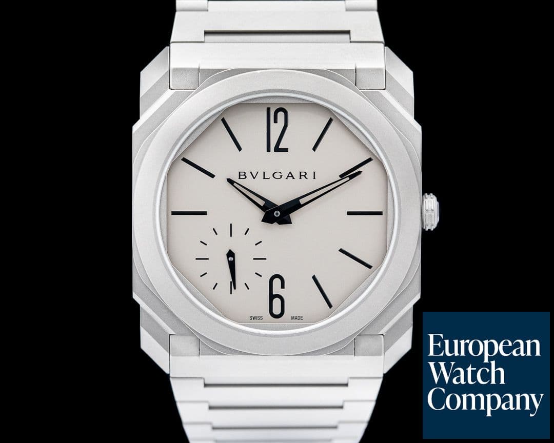Image of Bulgari Octo Finissimo Extra Thin Grey / Black 40MM