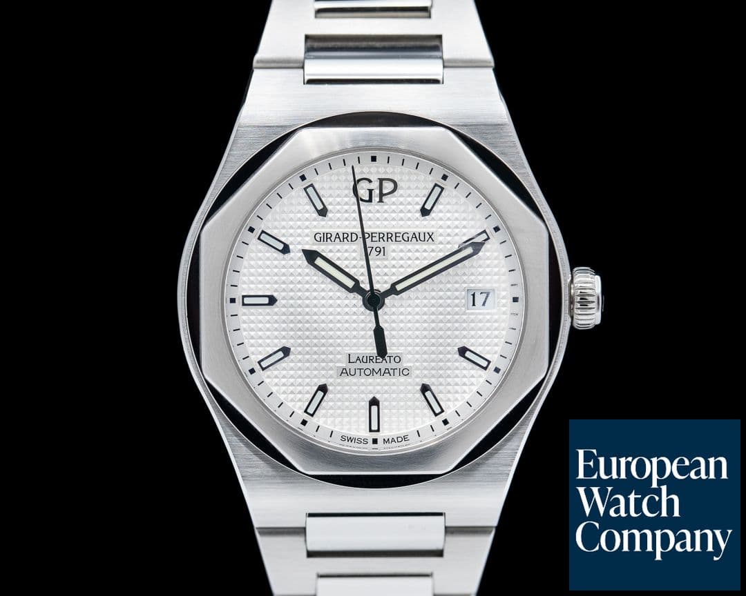 Image of Girard Perregaux Laureato SS / SS White Dial 2021