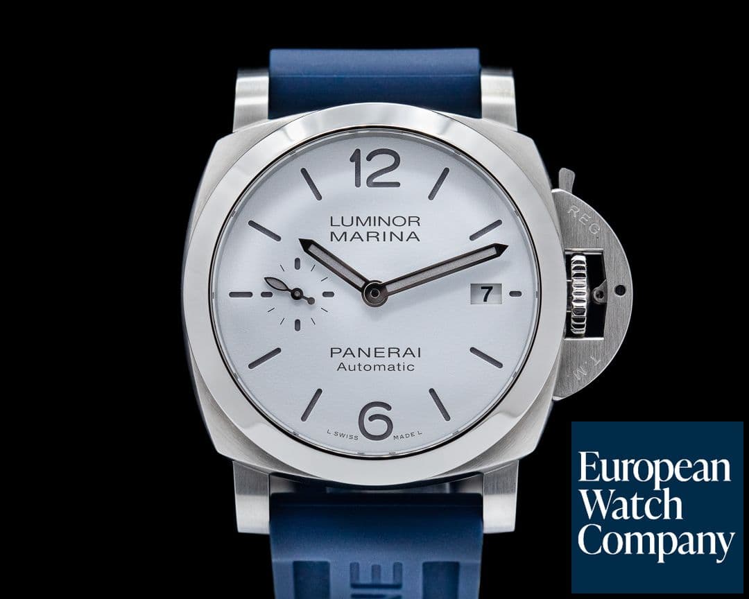 Image of Panerai Luminor Marina Quaranta Stainless Steel 40mm White Dial