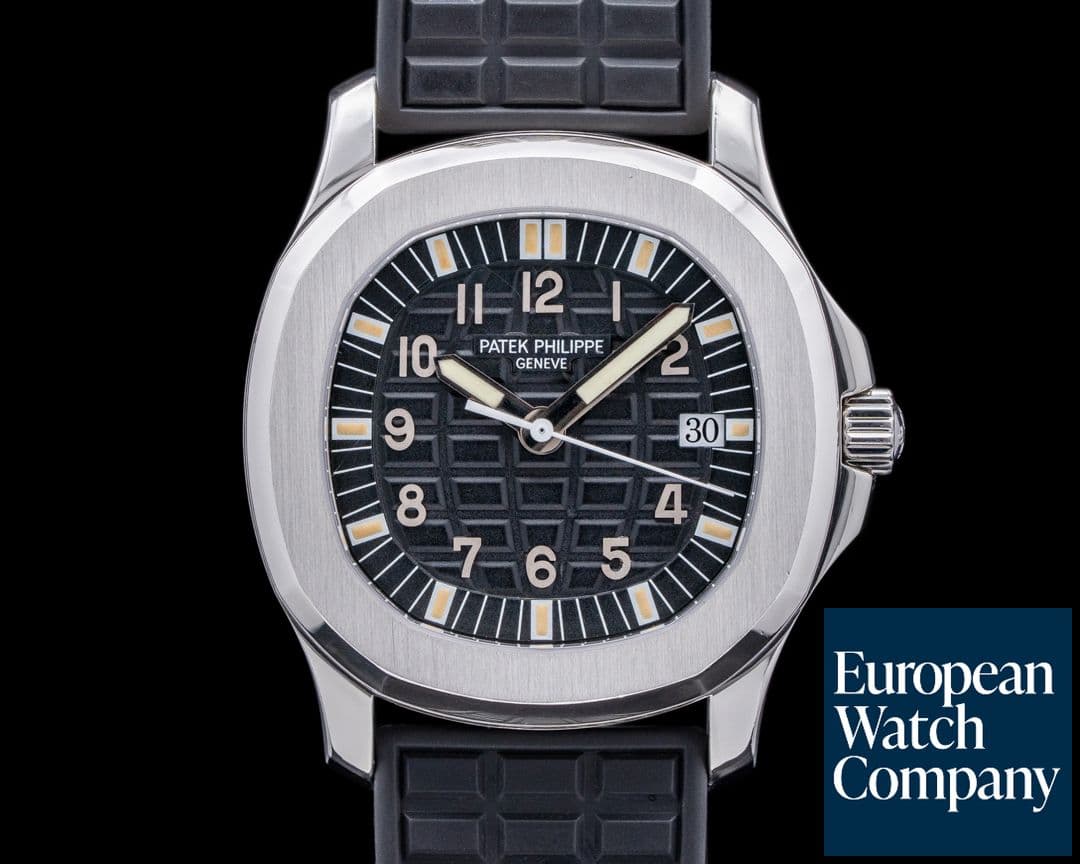 Image of Patek Philippe Aquanaut 5064A Mid Size Quartz SS / Rubber