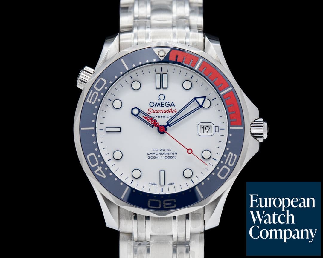Image of Omega Seamaster Diver 300m Commander 007 James Bond 41mm LIMITED UNWORN