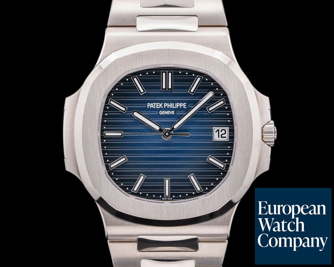 Image of Patek Philippe Jumbo Nautilus 5811/1G Blue Dial White Gold 2023