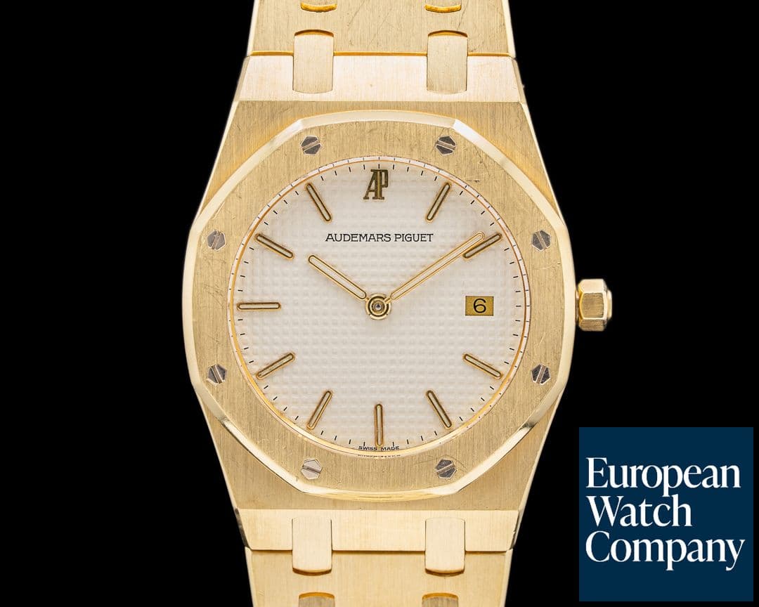 Image of Audemars Piguet Royal Oak White Dial 18K Yellow Gold Quartz