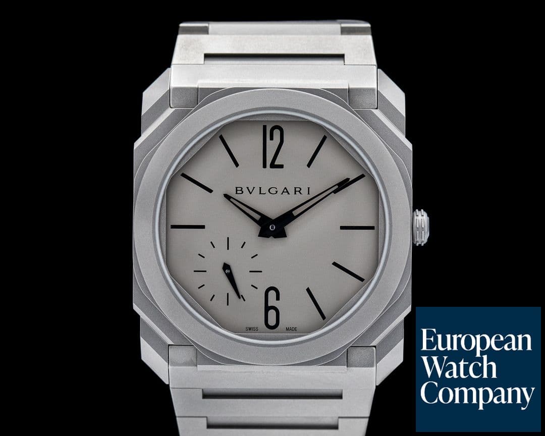 Image of Bulgari Octo Finissimo Extra Thin Grey / Black 40MM