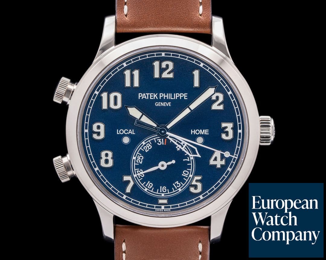 Image of Patek Philippe Calatrava 5524G Pilot Travel Time 18k White Gold 