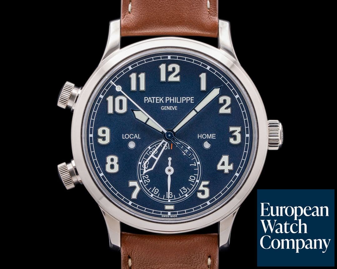 Image of Patek Philippe Calatrava 5524G Pilot Travel Time 18k White Gold 