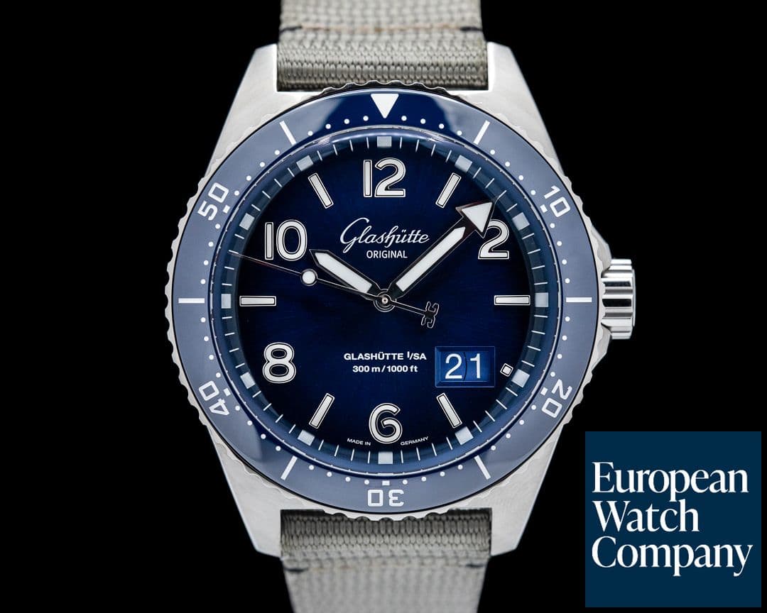 Image of Glashutte Original SeaQ Panorama Date Blue Dial SS 