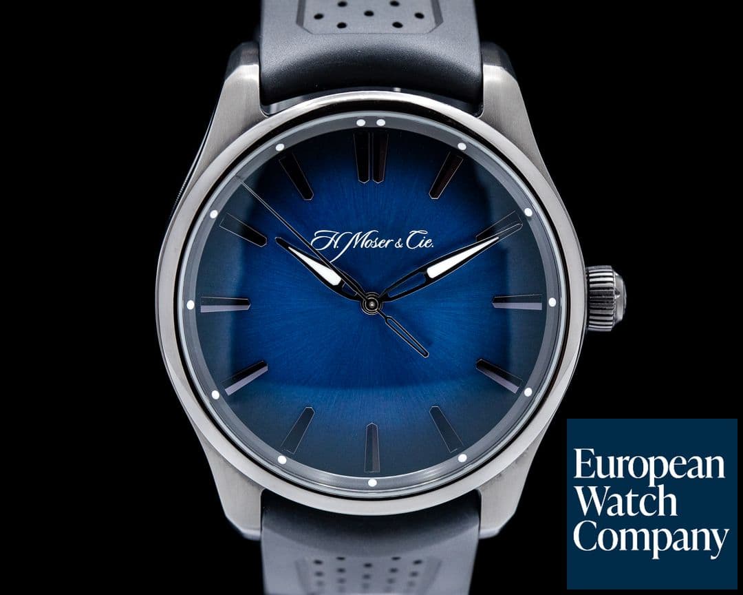 Image of H. Moser and Cie. Pioneer Center Seconds SS Funky Blue Fume