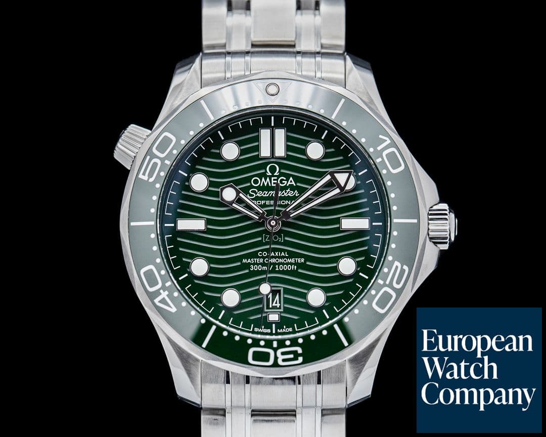 Image of Omega Seamaster Diver 300M Co-Axial Master Chronometer SS / SS Green Dial / Gr