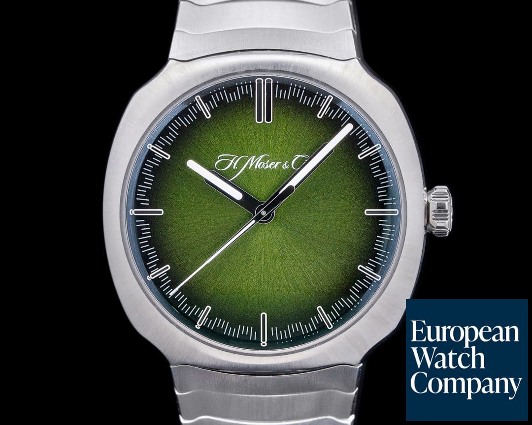 Image of H. Moser and Cie. Moser Streamliner Centre Seconds Green Dial
