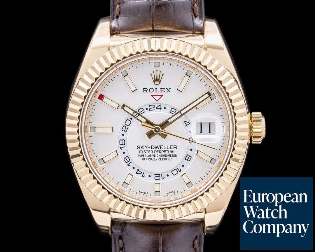 Image of Rolex Sky Dweller Silver Dial 18k Yellow Gold / Alligator