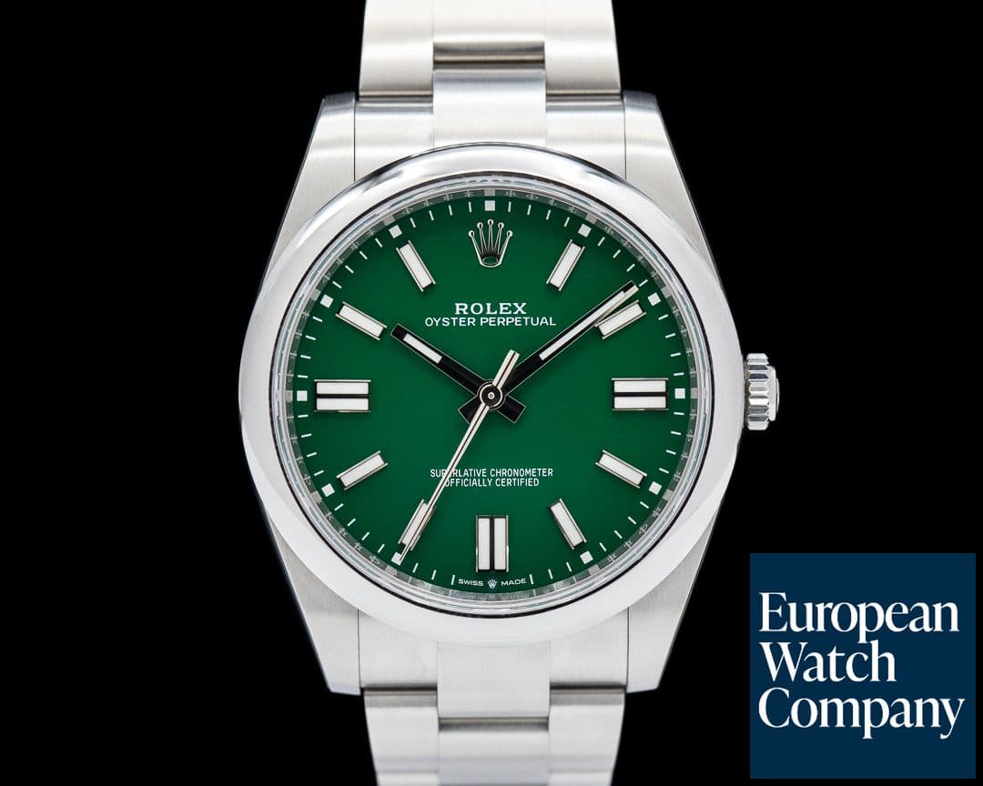 Image of Rolex Oyster Perpetual 124300 41mm SS / Green Dial UNWORN