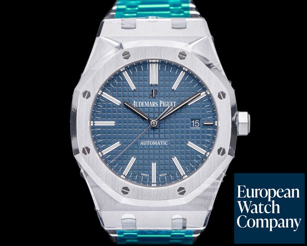 Image of Audemars Piguet Royal Oak 15400ST Blue Dial SS
