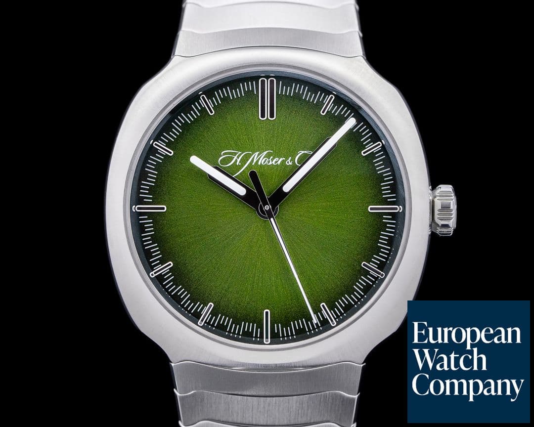 Image of H. Moser and Cie. Moser Streamliner Centre Seconds Green Dial