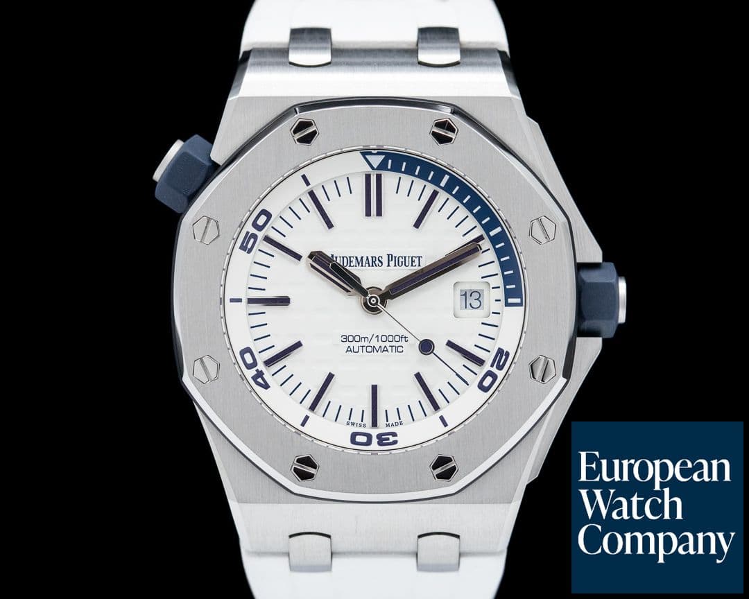 Image of Audemars Piguet Royal Oak Offshore Diver White Dial 15710ST