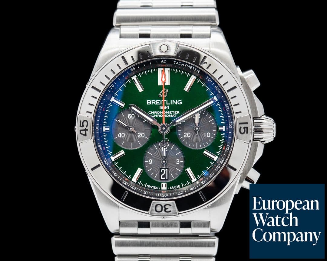 Image of Breitling Chronomat B01 42mm SS Green Dial