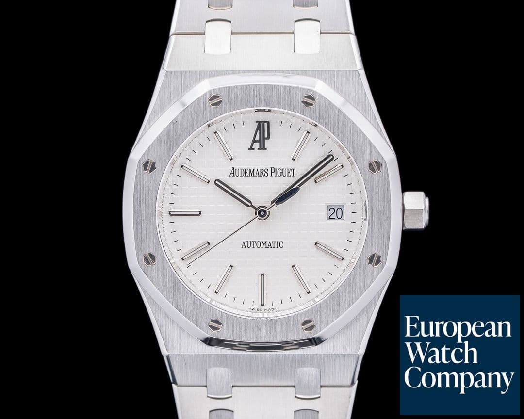 Image of Audemars Piguet Royal Oak 15300ST 39MM SS / White Dial