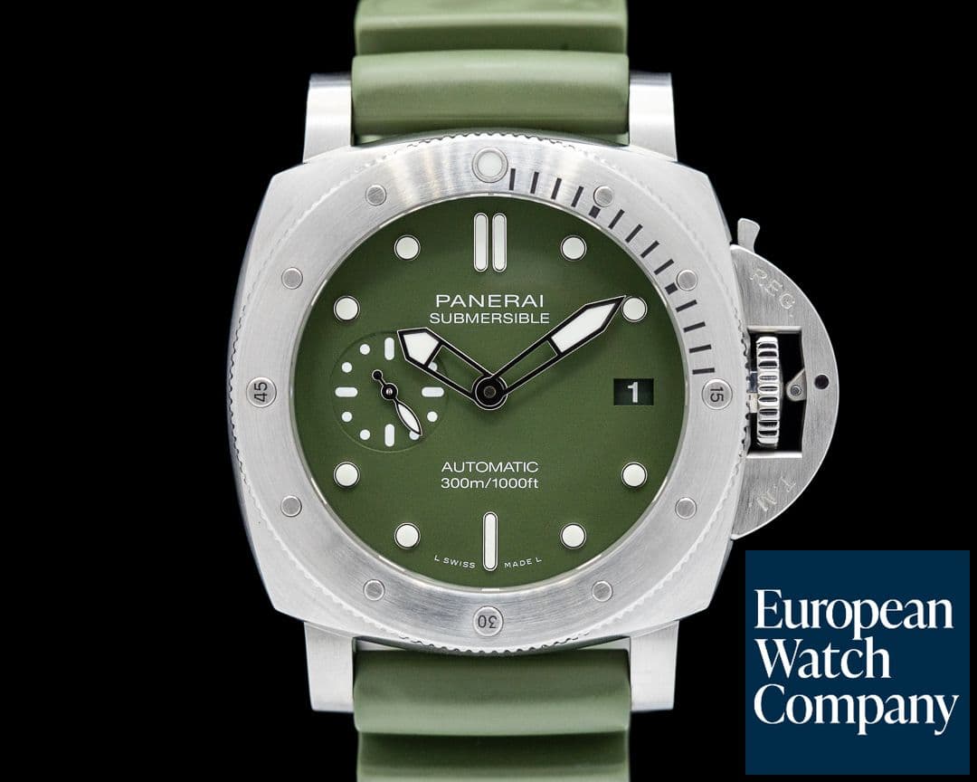 Image of Panerai Submersible Verde Militare Stainless Steel 42MM LIMITED
