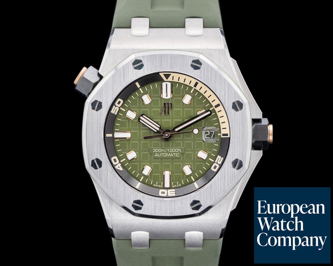 Image of Audemars Piguet Royal Oak Offshore 15720ST Diver Green Dial
