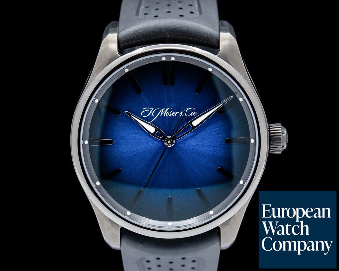 Image of H. Moser and Cie. Pioneer Center Seconds SS Funky Blue Fume