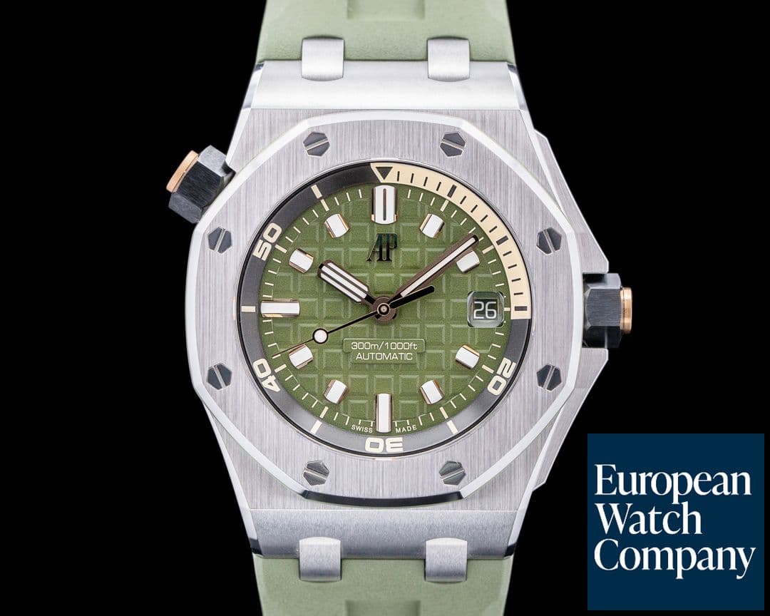 Image of Audemars Piguet Royal Oak Offshore 15720ST Diver Green Dial UNWORN