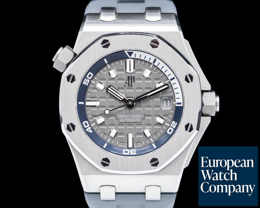 Image of Audemars Piguet Royal Oak Offshore Diver 15720ST Gray Dial