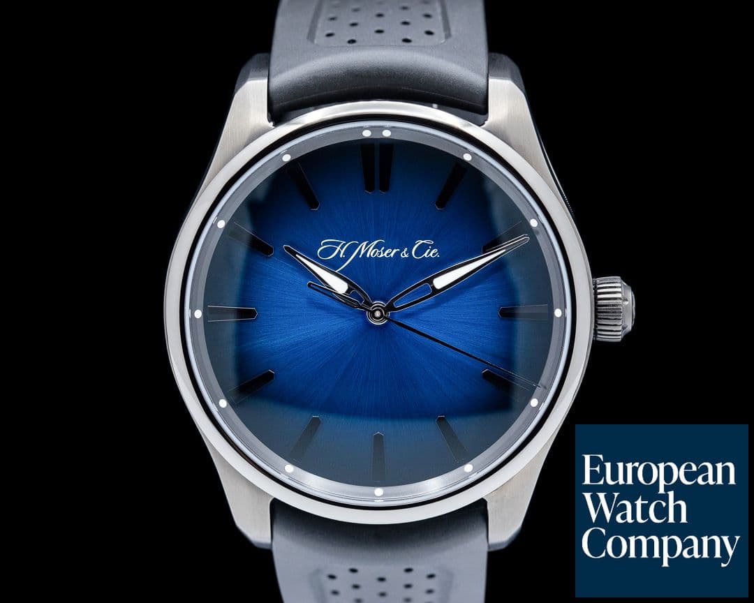 Image of H. Moser and Cie. Pioneer Center Seconds SS Funky Blue Fume