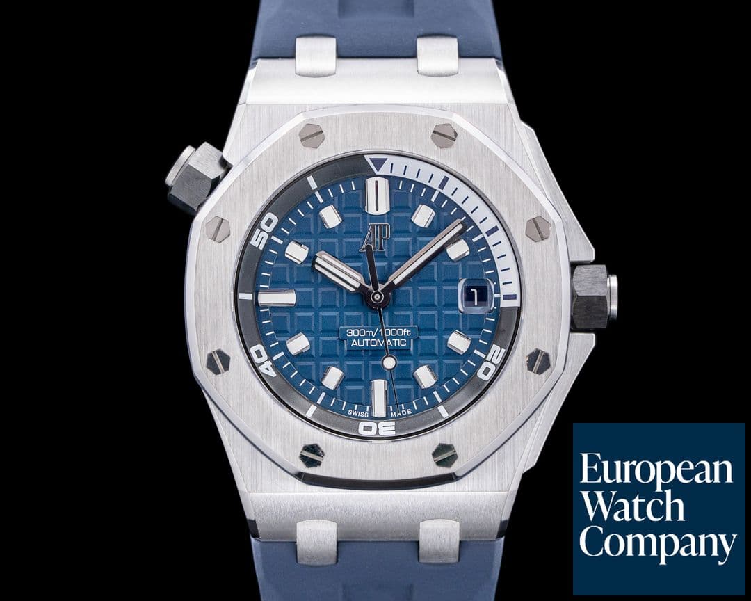 Image of Audemars Piguet Royal Oak Offshore 15720ST Diver Blue Dial