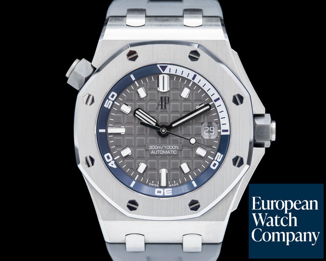 Image of Audemars Piguet Royal Oak Offshore Diver 15720ST Gray Dial