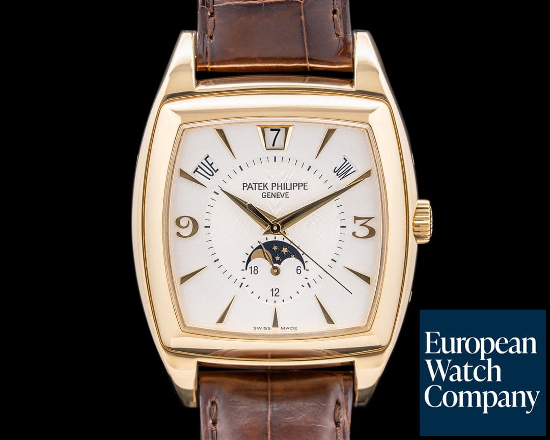 Image of Patek Philippe Gondolo Calendario 5135J Silver Dial 18K Yellow Gold