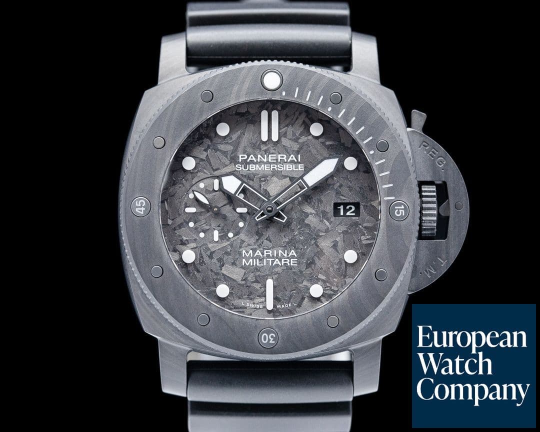 Image of Panerai Submersible Marina Militare Carbotech Forged Carbon Dial