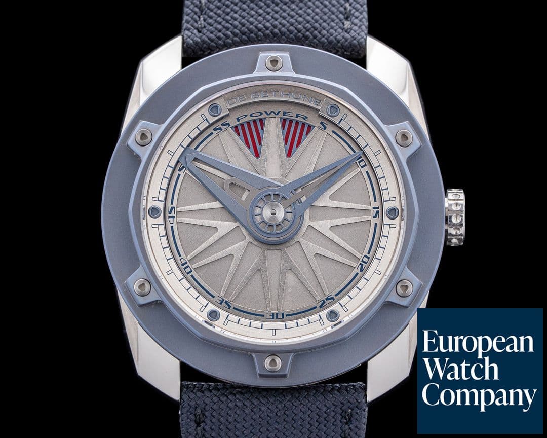 Image of De Bethune DB24 Vetrois Titanium Power Reserve LIMITED