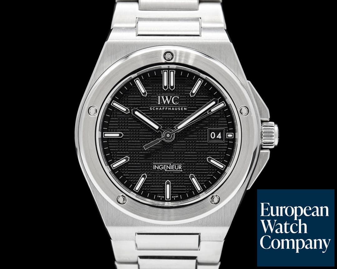 Image of IWC Ingenieur Automatic 40 SS Black Dial 2025