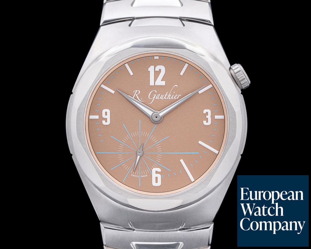 Image of Romain Gauthier C by Romain Gauthier Titanium Salmon Dial 2024