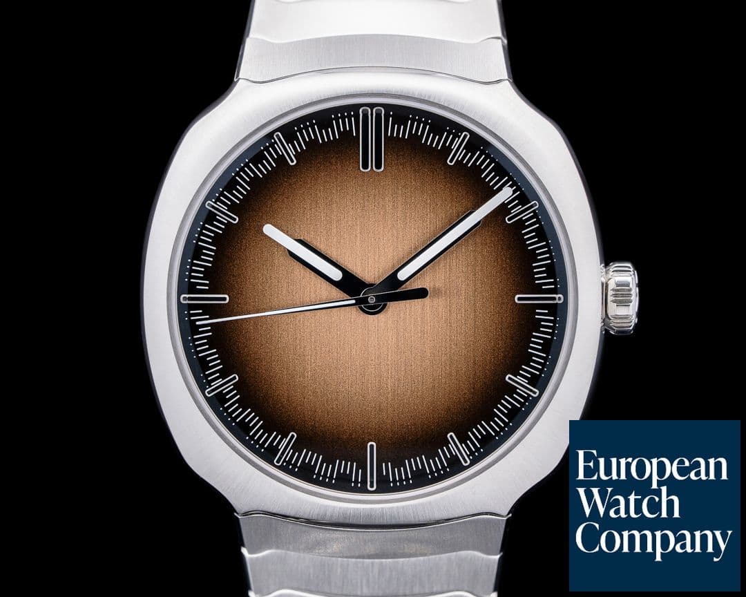Image of H. Moser and Cie. Moser Streamliner Centre Seconds Smoked Salmon Dial