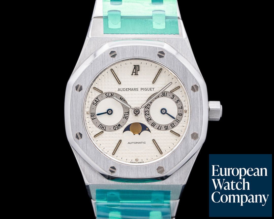 Image of Audemars Piguet Royal Oak Day Date Moon White Dial SS