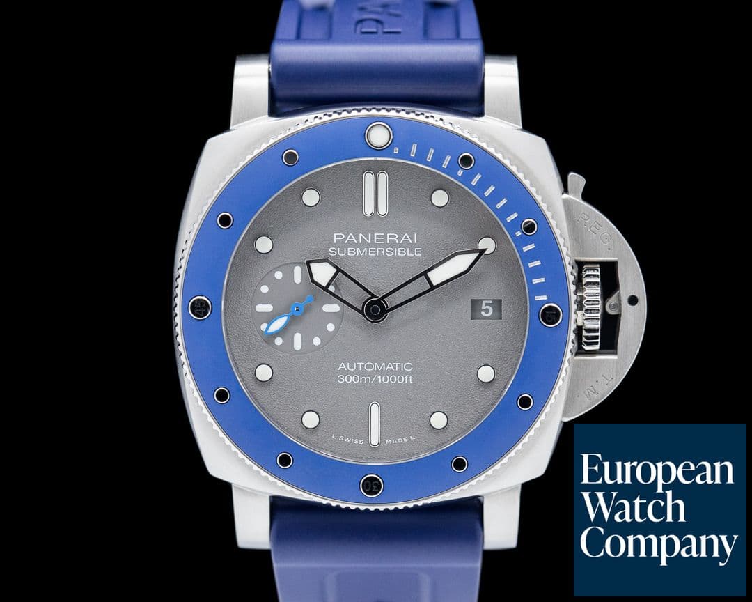 Image of Panerai Luminor Submersible 42MM SS Gray Dial