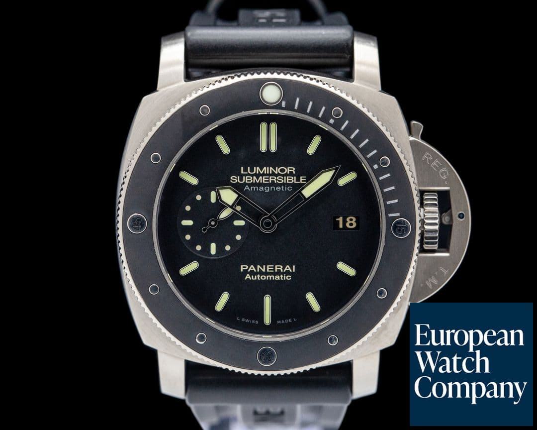 Image of Panerai Luminor 1950 Submersible 3 Day Amagnetic Titanium Black Dial