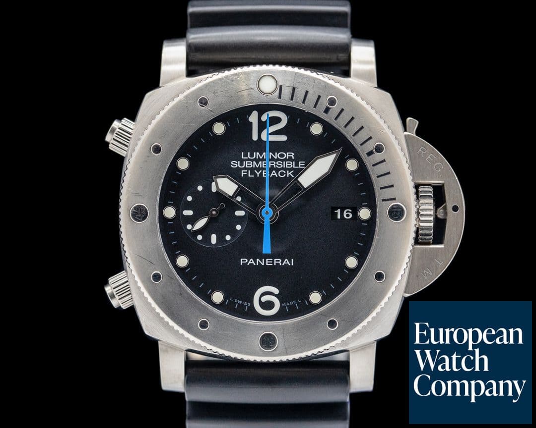 Image of Panerai Luminor Submersible 3 Days Chrono Flyback Titanium Black Dial