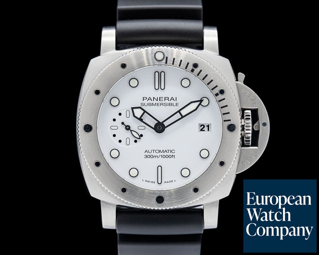 Image of Panerai Luminor Submersible 42 "Bianco" Automatic SS White Dial