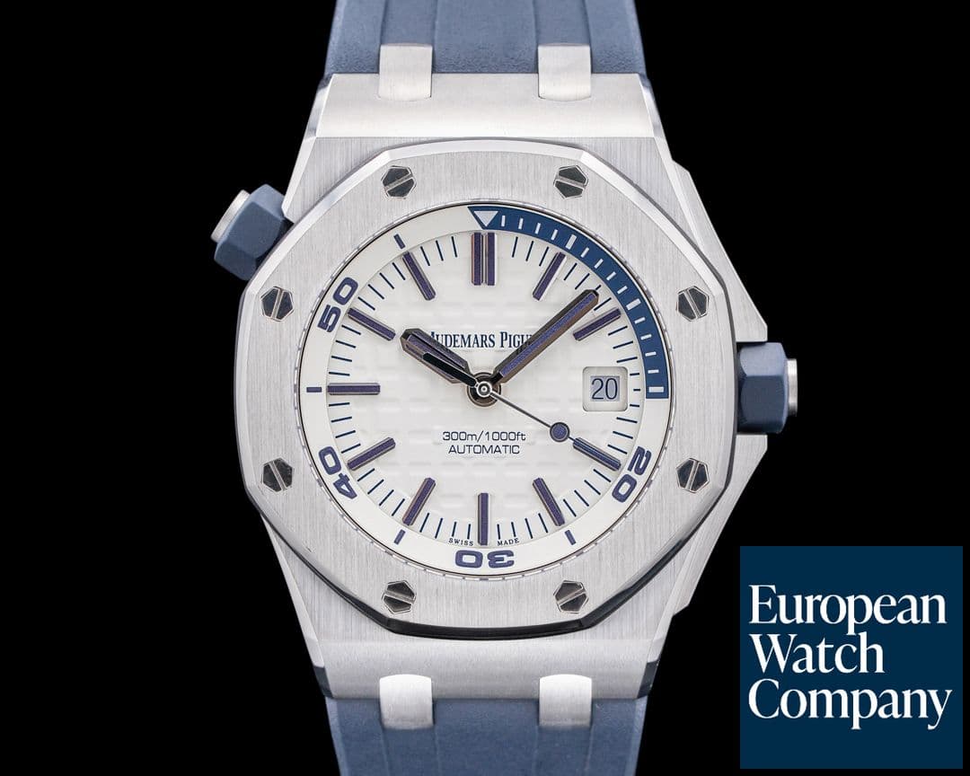 Image of Audemars Piguet 15710ST Royal Oak Offshore Diver SS White Dial