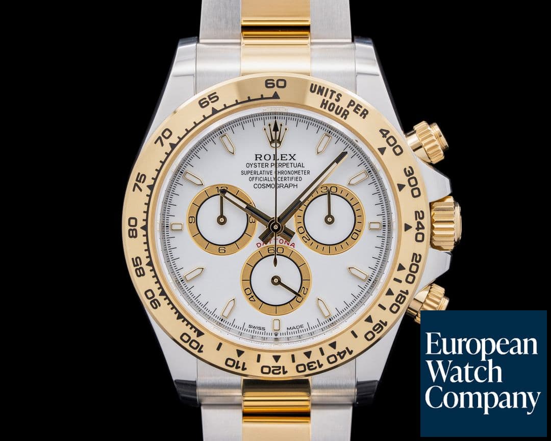 Image of Rolex Daytona 18K Yellow Gold / SS White Dial 2025 FULL SET