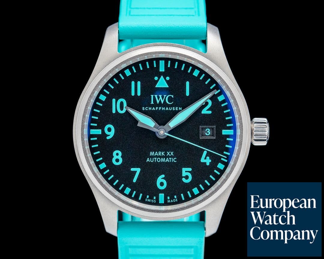 Image of IWC Pilot's Watch Mark XX Mercedes-AMG Petronas Formula One Team