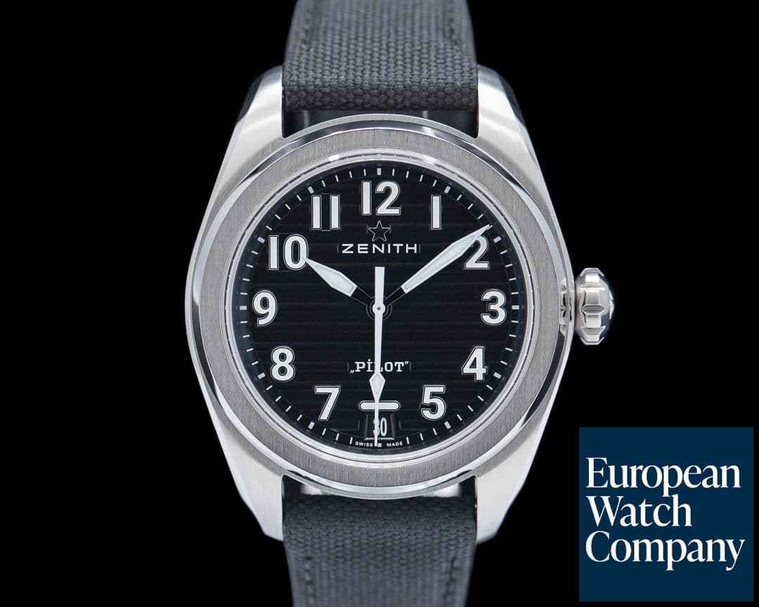 Image of Zenith Pilot Automatic SS Black Corrugated Dial 2024