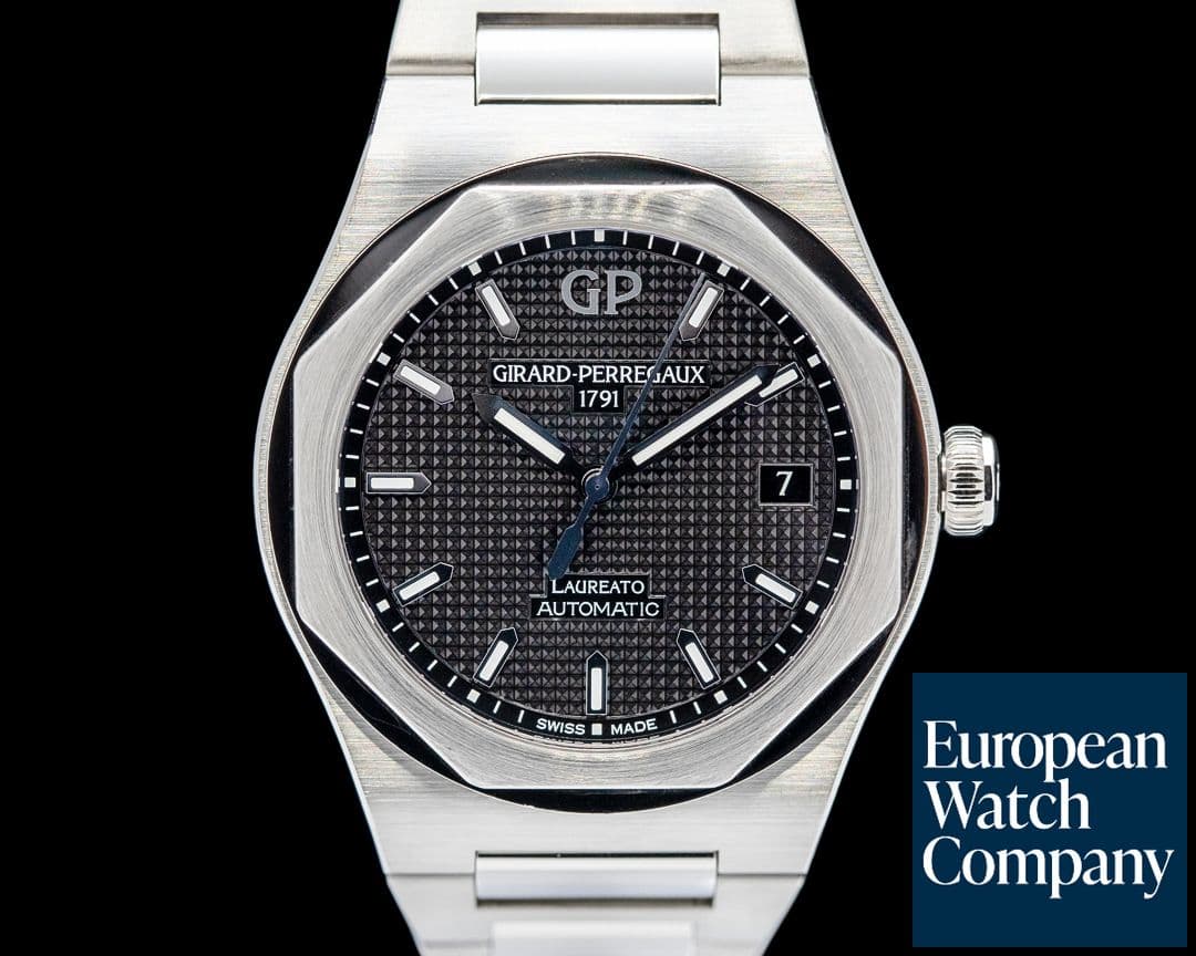 Image of Girard Perregaux 81005 Laureato SS Black Dial